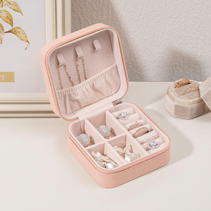 jewellery storage box – lightweight & zippered